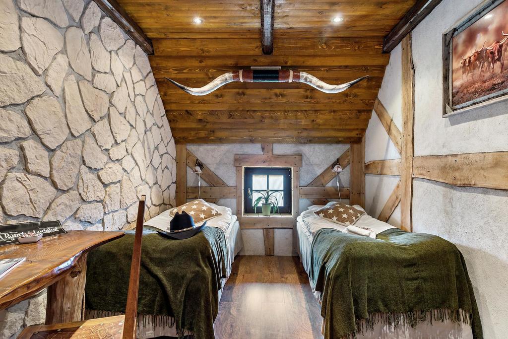 J A Ranch Bed & Breakfast Stromsnasbruk 외부 사진