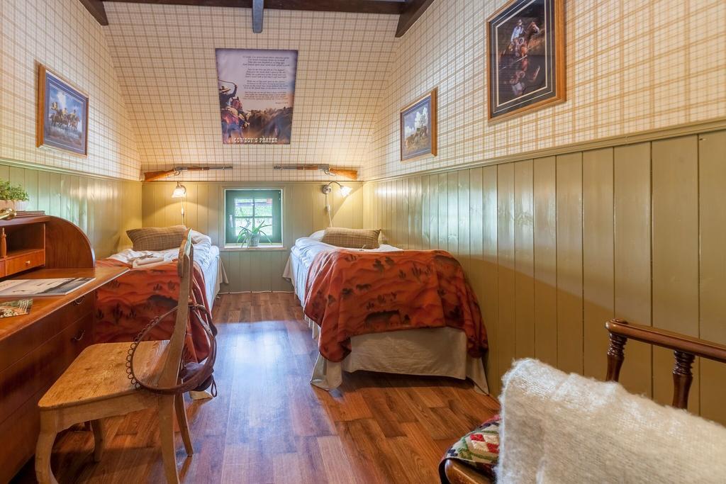 J A Ranch Bed & Breakfast Stromsnasbruk 외부 사진