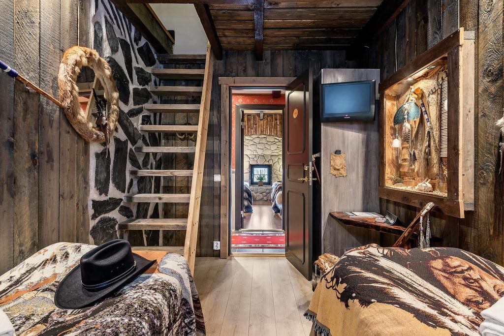 J A Ranch Bed & Breakfast Stromsnasbruk 외부 사진